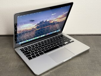MacBook Pro 13'' 2015 i5 / 8GB / 256GB SSD - DPH - 2