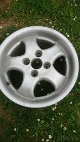 Alu Kola Ford - 2