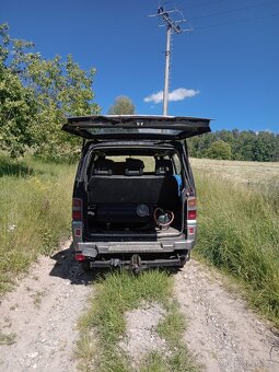 Mitsubishi L300 4x4 2.4i 82kw - 2