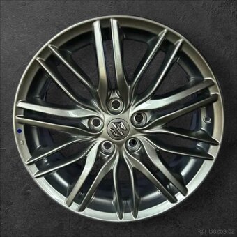 Nejeté originální alu kola Suzuki 5x114,3 r18 - 2