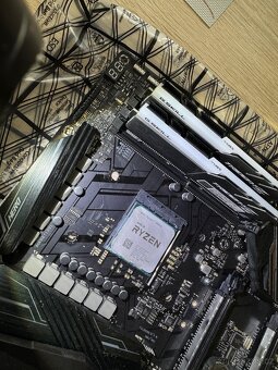 PC komponenty – komplet set (RTX 3060, Ryzen 7, ASUS X470 de - 2