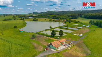 Prodej rodinného domu, 245 m², Ostružno - 2