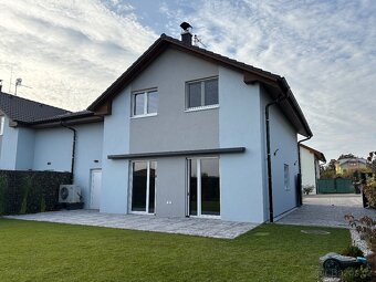 Rodinný dům 5kk s garáží ve Strupčicich - 2