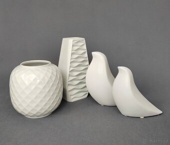 Elegantní dekorační předměty z bílého porcelánu - 2