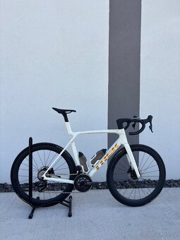 Trek Madone SLR 7 AXS GEN 8 - 2