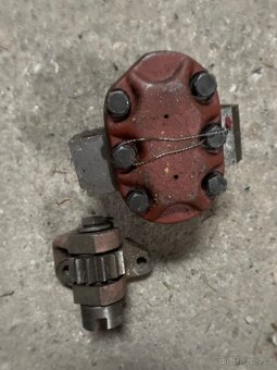 Čerpadlo hydrauliky zetor - 2