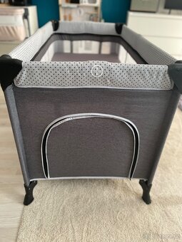 Cestovní postýlka - 2