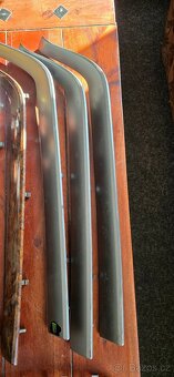 Mercedes-Benz Vito, Viano W 639: okrasné lišty palubovky - 2