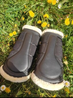 Drezurní chrániče s beránkem - 2