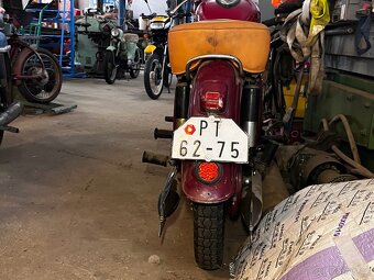 JAWA 250/353 kývačka - 2