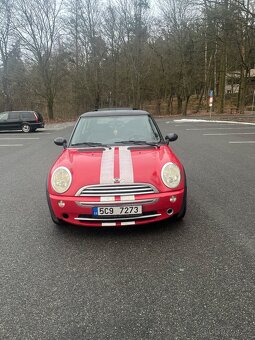 Mini Cooper r50 1.6 85kw - 2