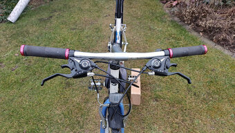 prodám trekingové kolo dámské - 2