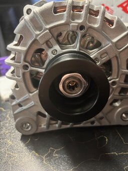 NOVÝ alternátor Megane 2 - 2