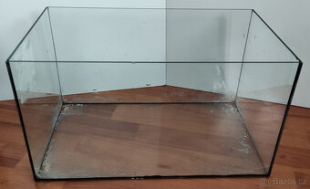 Skleněné lepené akvárium 30l - 2