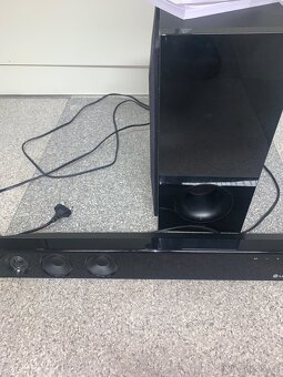 Soundbar LG NB300 se subwooferem — 300W silný zvuk - 2