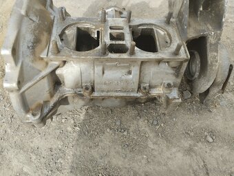 Blok motoru z Trabanta - 2