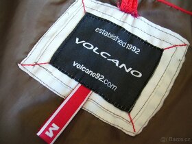 Dámský světle hnědý prošívaný kabát zn.Volcano vel.M - 2