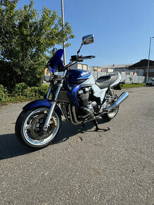 Suzuki GSX 1400 - 2