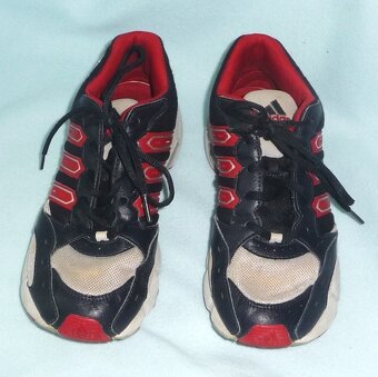 Sportovní boty/sálovky ADIDAS,vel.38 2/3 na nohu vel.37-38 - 2