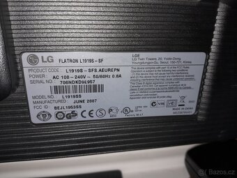 LG Flatron L1919S-SF - 2
