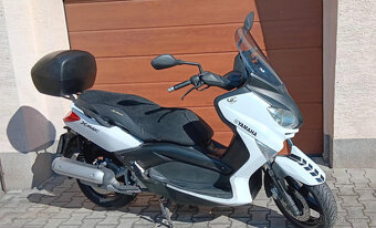 Prodám X MAX 125 rok výroby 2014. - 2