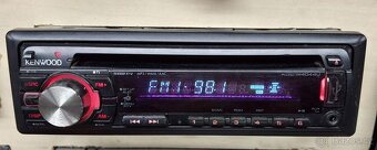 Kenwood KDC-W4044U na CD,Mp3 USB - 2