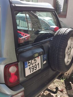 Land Rover Freelander - 2
