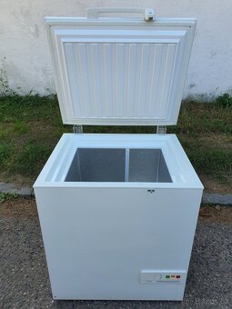 130 litrů pultový mrazák truhla - 2