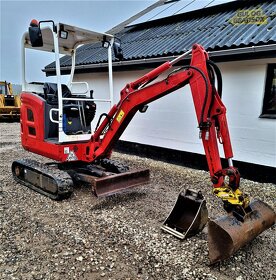 Minibagr Volvo Ec18D jen 1300 mth Rok 2015 - 2