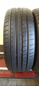 Infinity 245/45 R19 102W 5mm - 2