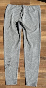 Sportovní legíny Mizuno, vel. L - 2
