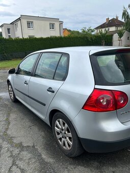 Volkswagen golf V 1.6FSI, 85kw - 2