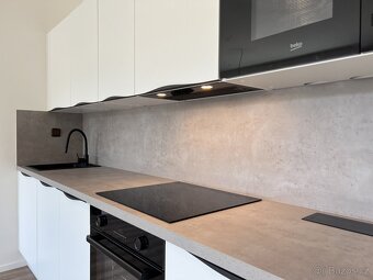 Pronájem byty 2+kk, 57 m2 - Praha - Košíře, ev.č. 00061 - 2