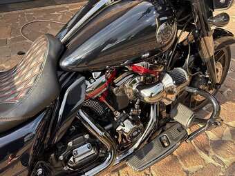 HARLEY DAVIDSON FLHXSE CVO STREET GLIDE 22' - 2