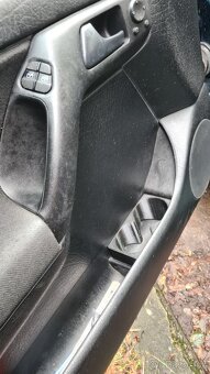 Držák na pití/Energetických nápojů Volkswagen Golf 3 - 2