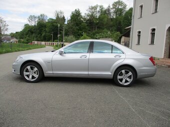 MERCEDES BENZ S 500 V8 - W 221, 4 MATIC, Servisováno v MB - 2