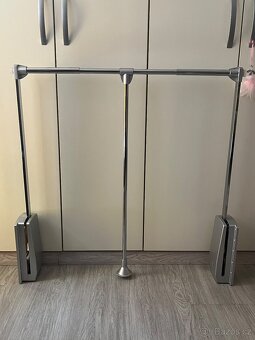 Vysuvna satni tyc - 2