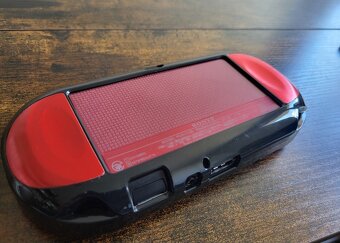 PlayStation Vita OLED - 128GB, CFW, Nová Baterie, Touchpad - 2