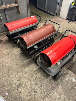 Naftové topidlo - 2