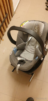 CYBEX isofix skořápka do auta - 2