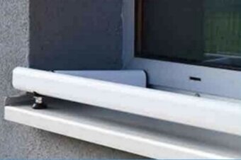 Prodám 2×(Držáky truhlíku)orginál . - 2