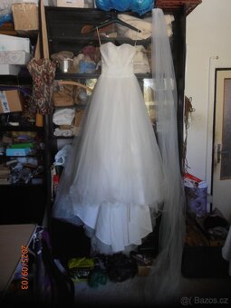 svatební šaty pro pár - 2