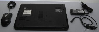 Notebook TOSHIBA Satellite 15,6" s numerickou klávesnicí - 2