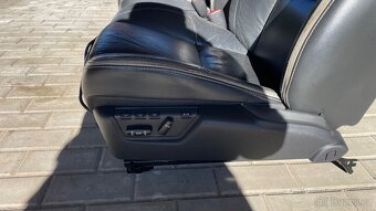 Sedačky Volvo XC90 - 2