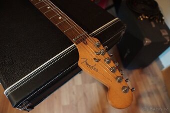 Prodam el gitaru Fender Stratocaster made in U.S.A. - 2