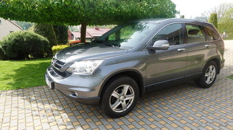 CR-V 4x4, zdvih.objem 2.200 cm3 - 2