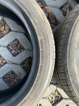 Letní pneu Linglong 205/50 R17 - 2