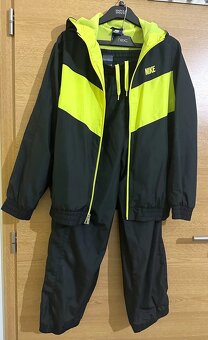 NIKE Chlapecká šusťáková sportovní souprava XL 13-15 - 2