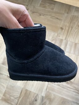 Zimní válenky H&M velikost 24/25. - 2