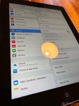 Apple iPad 2 – 32 GB, Wi-Fi - 2